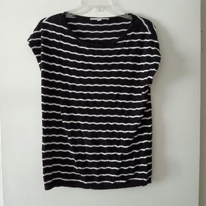 LOFT Sleeveless Cap Shirt Tee Top Size Medium M